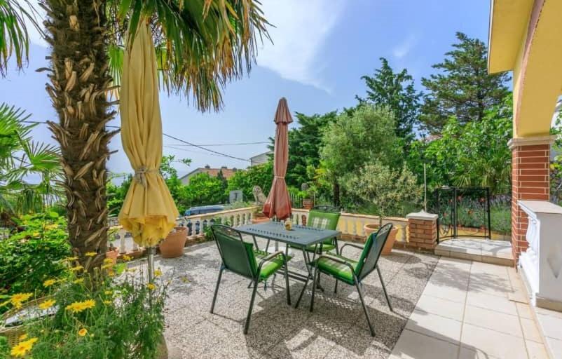 Bed & Breakfast Ruzica Нови Винодолски Екстериор снимка